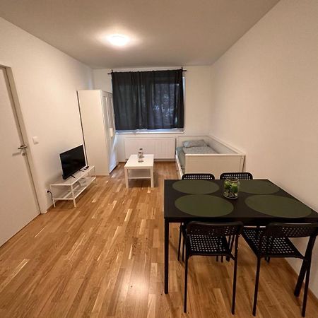 Muzeta11 - Modern Town Apartment With Balcony Wien Exterior foto
