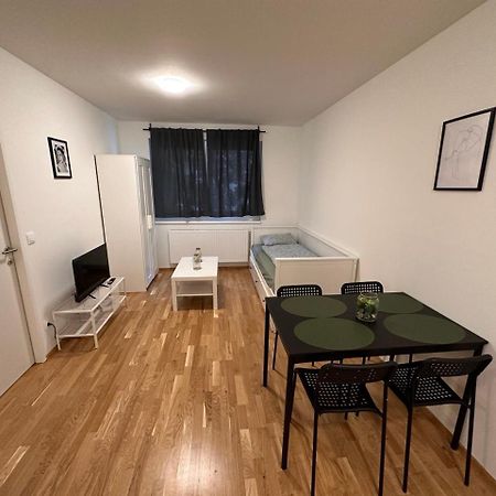 Muzeta11 - Modern Town Apartment With Balcony Wien Exterior foto